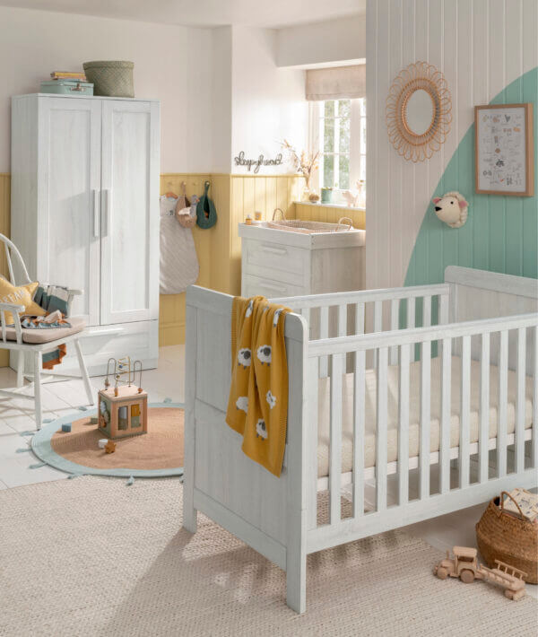 raatay602_Atlas_White_3pc_Set_Portrait