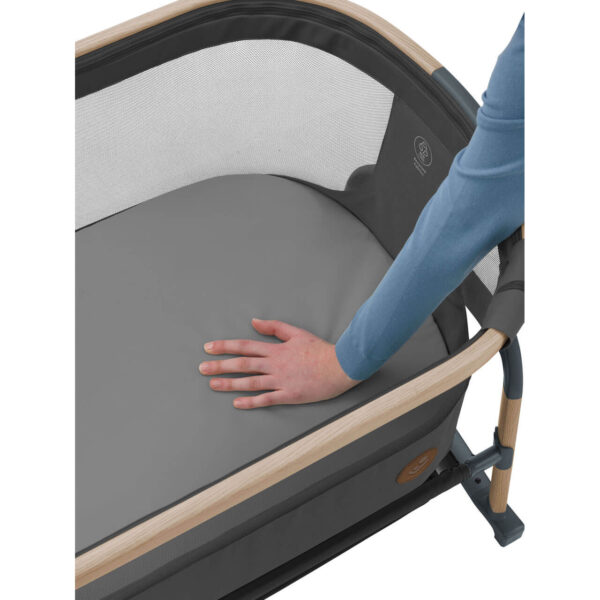 maxi-cosi-iora-air-co-sleeper-beyond-graphite_9__69601 maxi-cosi-iora-air-co-sleeper-beyond-graphite_9__69601