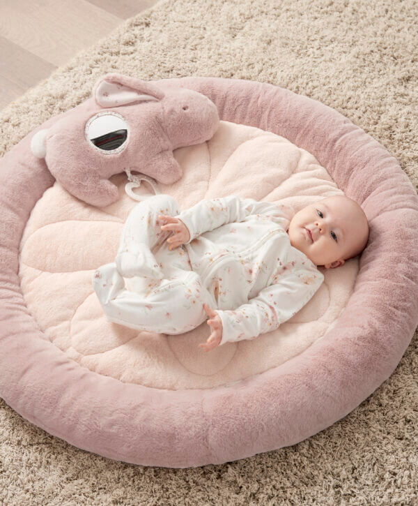 ZR_WTTW Pink_Playmat_Portrait welcome to the world bunny playmat pink