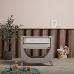 ShnuggleAirLite-FeatureWall-SideUp-Taupe-LowRes ()