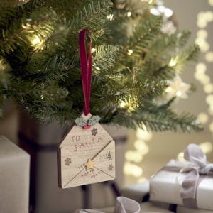 XM_Xmas_Hanging_Wood_Dec_Letter_Christmas Lifestyle_Hero_V